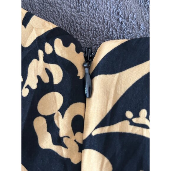 Sleeveless Black & Gold Patterned Dress With Front Pockets & Back Zipper - Picture 8 of 9